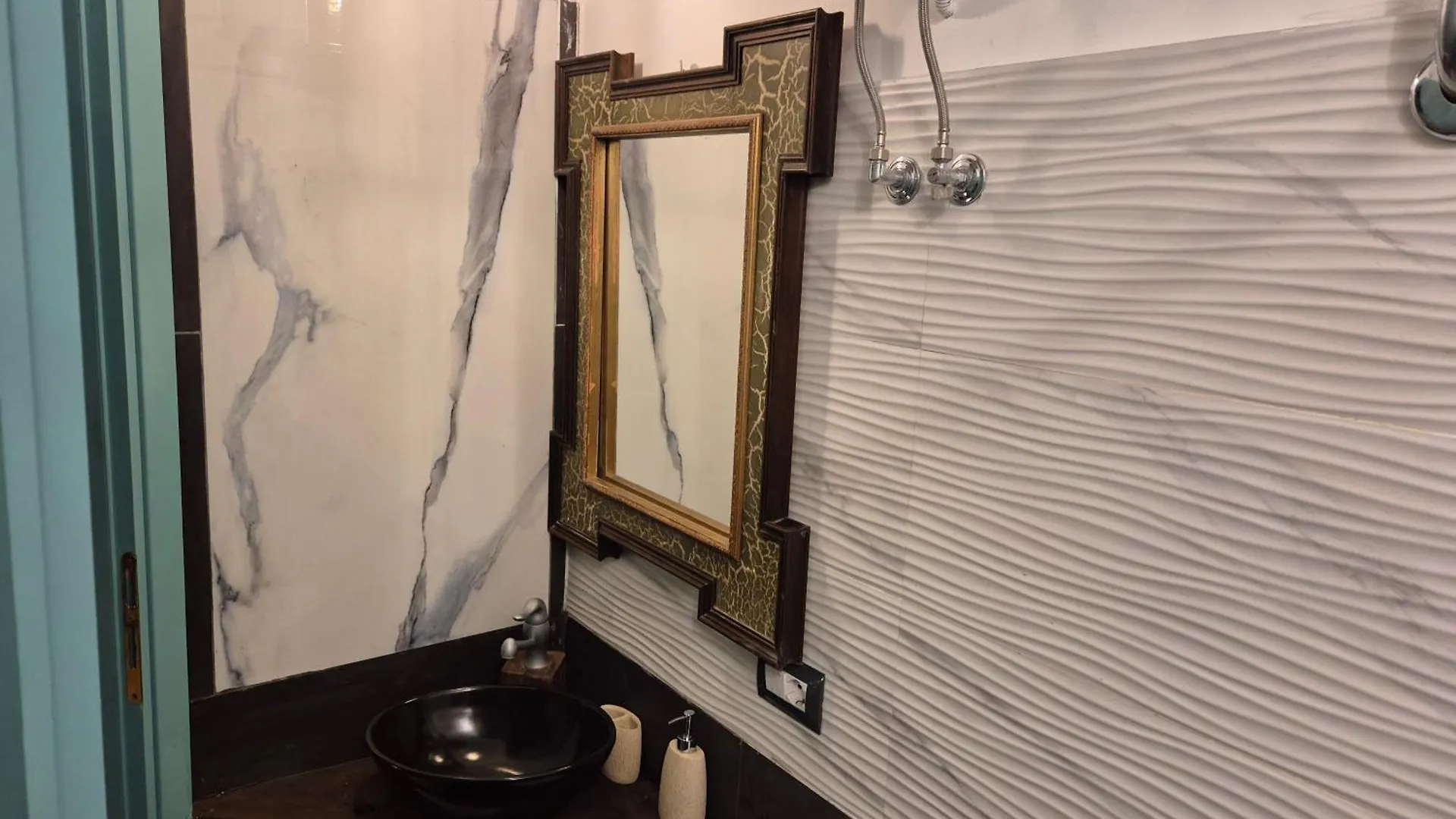 Mithra Hosting Hotel Rome Guest house